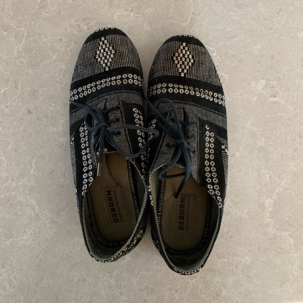 Women’s Osborn Shoes Size 8